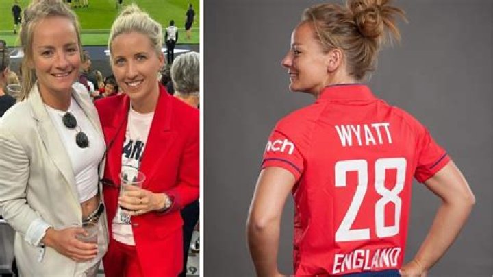 Danielle Wyatt Partner Georgie Hodge Is A Football Agent