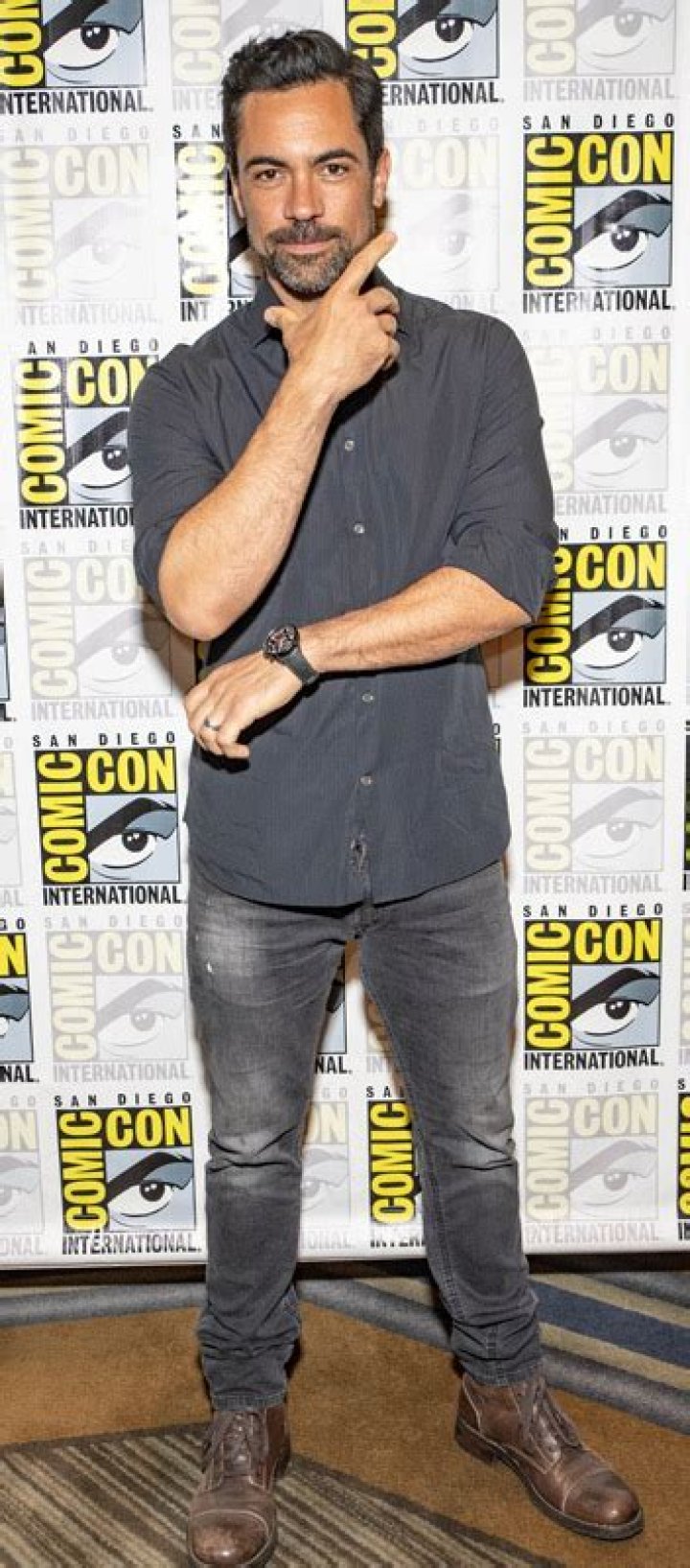 Danny Pino Height, Weight, Net Worth, Age, Birthday, Wikipedia, Who, Nationality, Biography