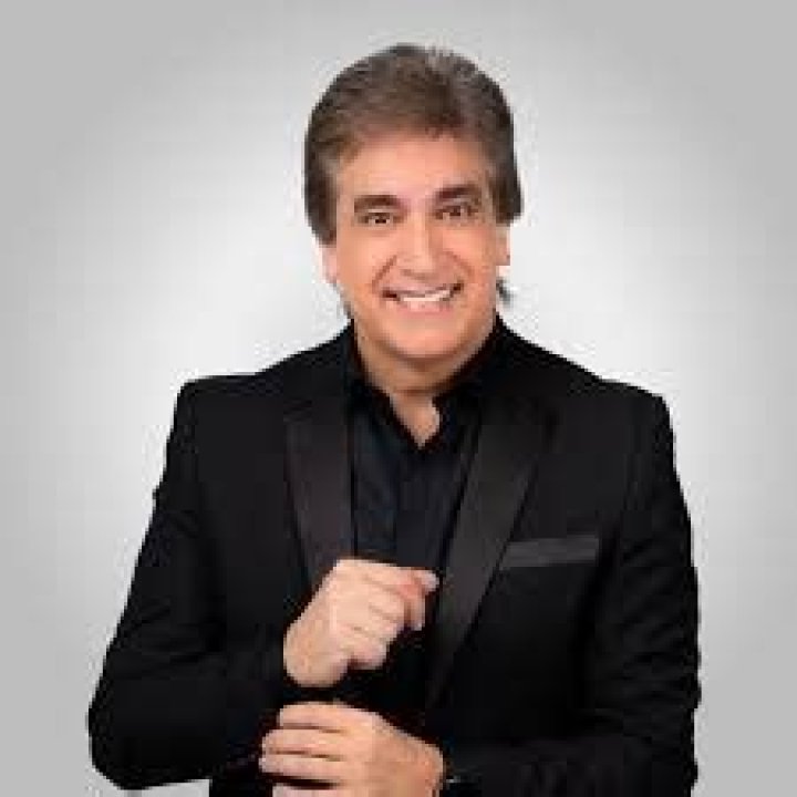 Dante Gebel Net Worth