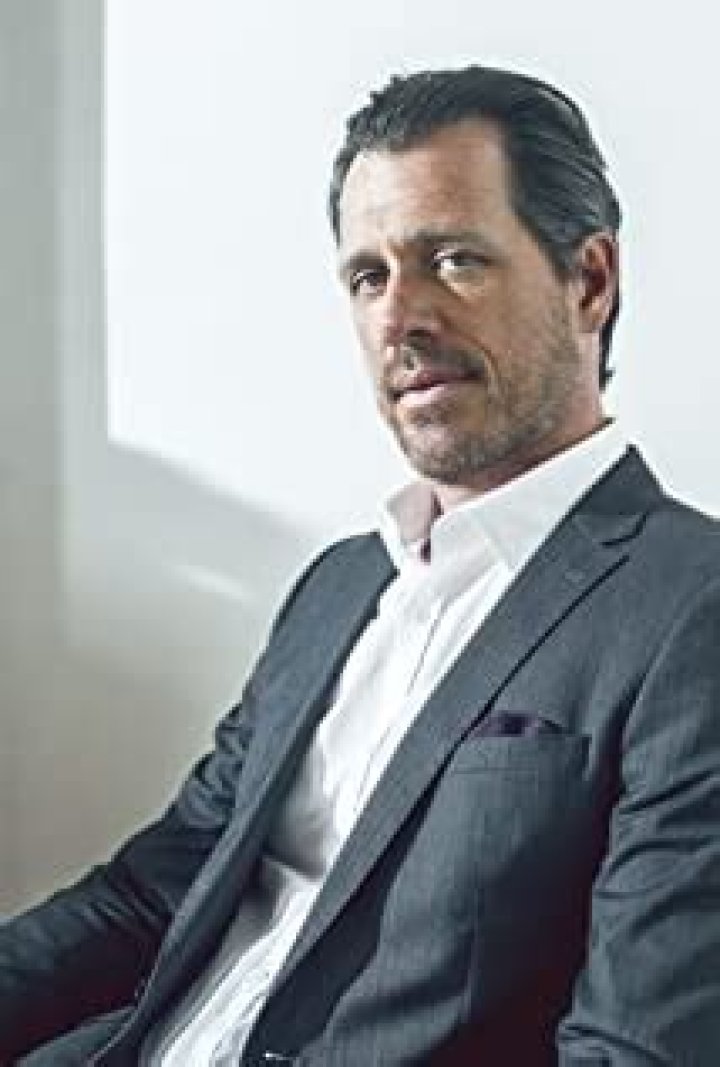 Darren Pettie Net Worth