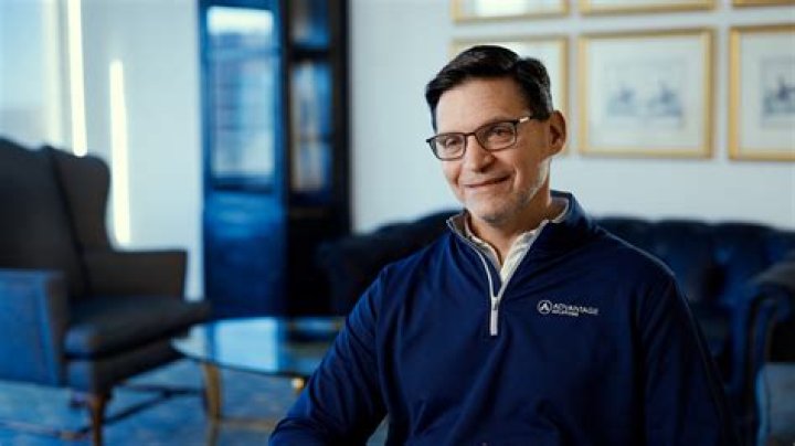 Dave Peacock Net Worth