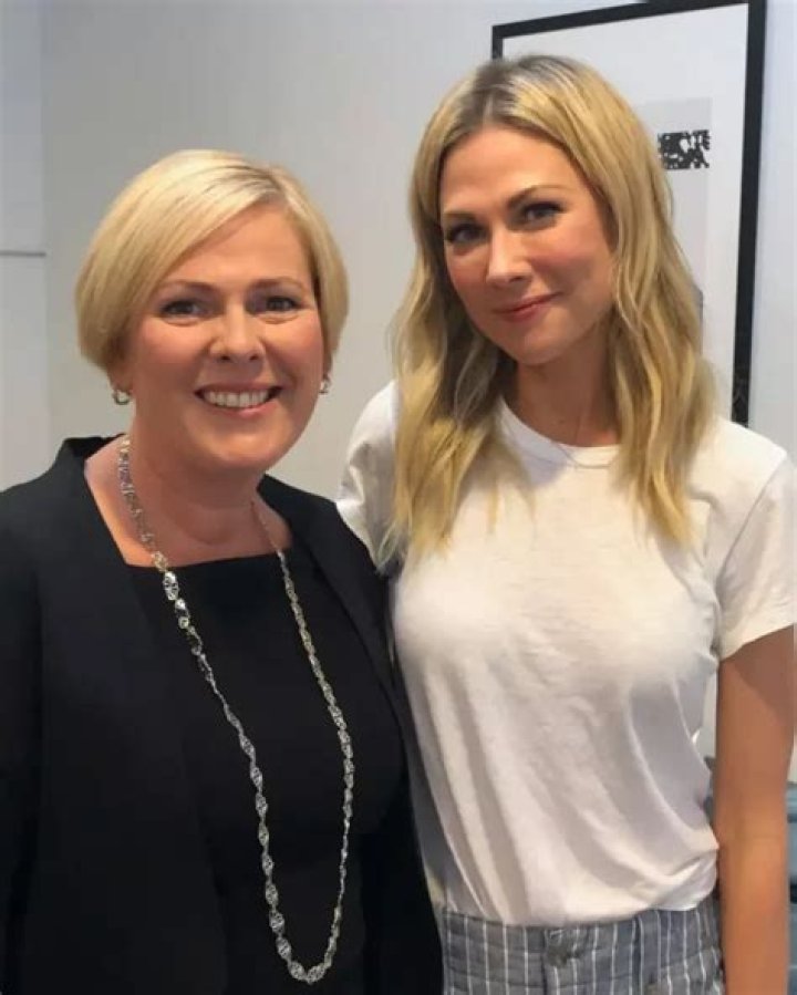 Desi Lydic Height, Weight, Body Measurements, Bra Size, Shoe Size