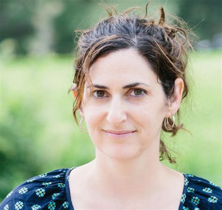 Dia Sokol Savage Net Worth