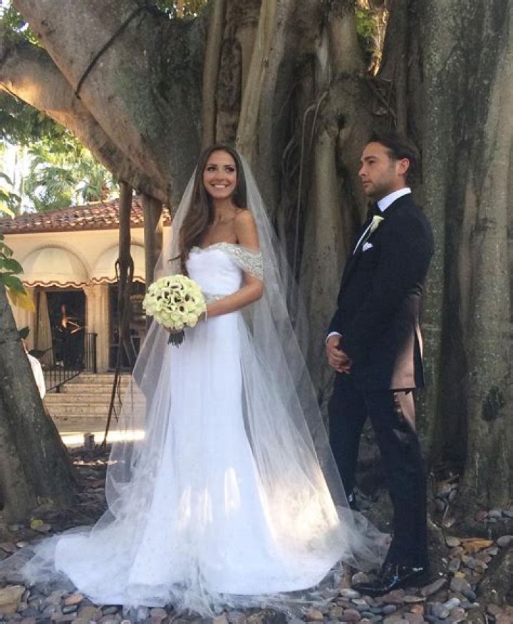 Did Arielle Charnas From ‘Something Navy’ Divorce With Husband Brandon Charnas?