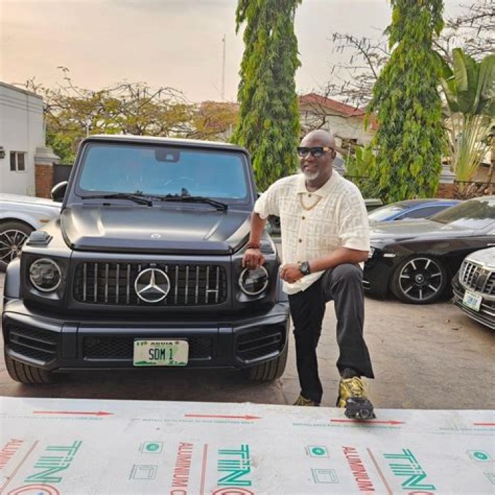 Dino Melaye Biography; Net Worth, Cars, Private Jet And HouseDino Melaye Biography; Net Worth, Cars, Private Jet And House