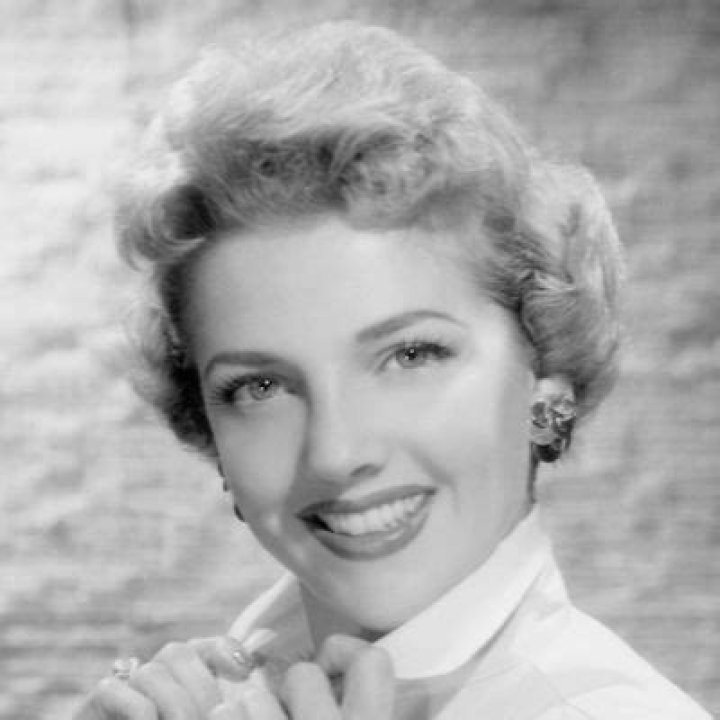 Doris Singleton Net Worth