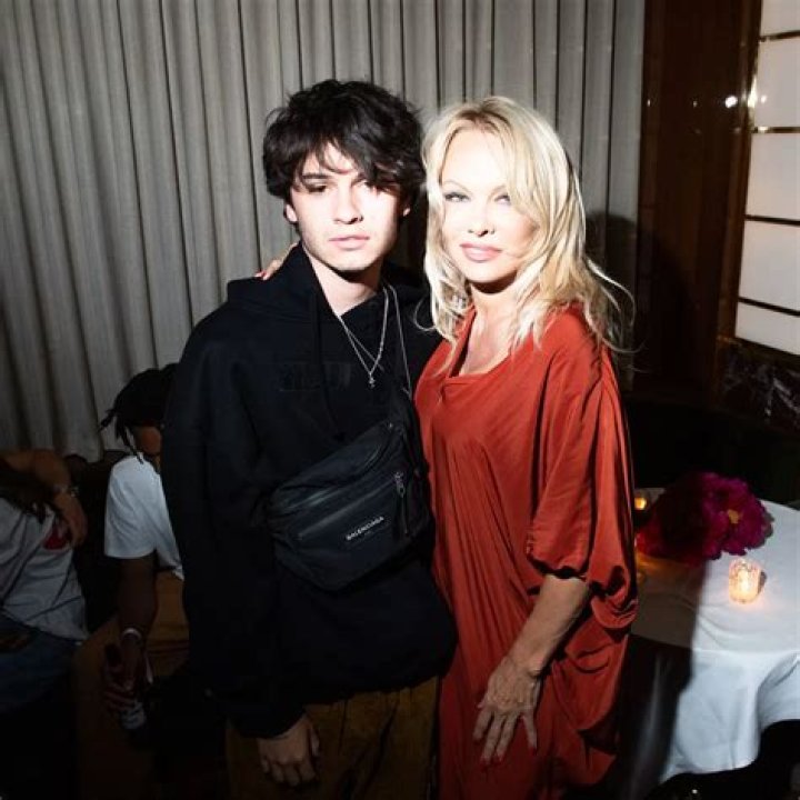 Dylan Jagger Lee Net Worth