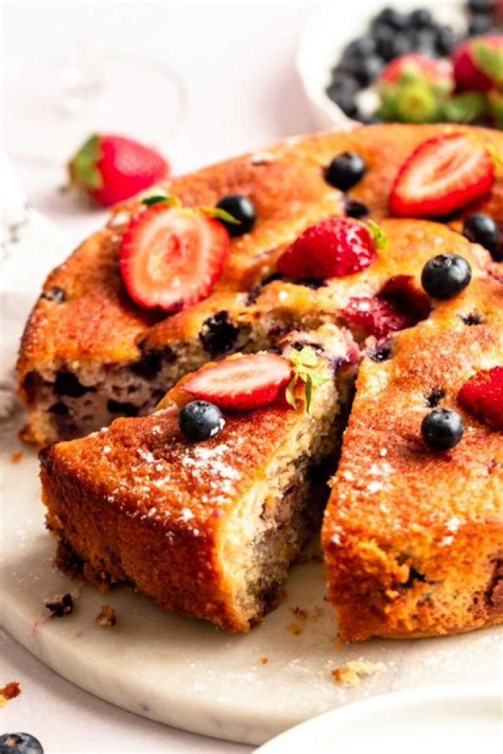 Easy One-Bowl Berry Cake - Celebrating Sweets