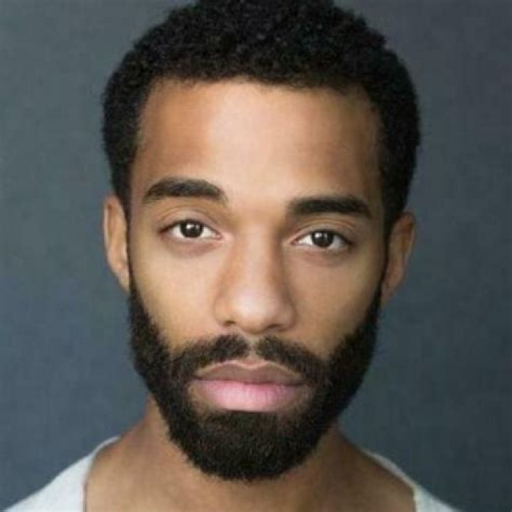 Elliot Barnes-Worrell Height, Weight, Net Worth, Age, Wiki, Who, Instagram, Biography