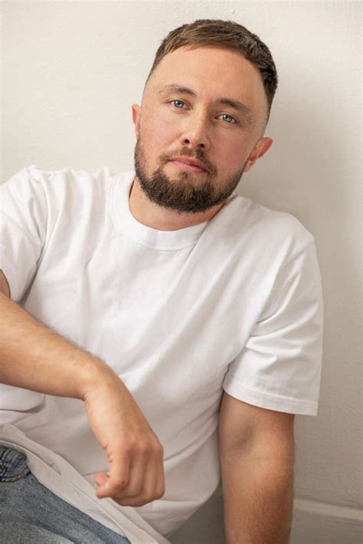 Elz Carrad Age, Birthday, Wikipedia, Who, Nationality, Biography