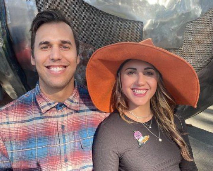 Emily Roeske Husband, Married, Children, Net Worth, Salary