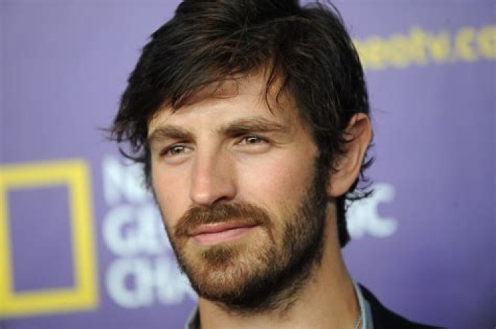 Eoin Macken Net Worth