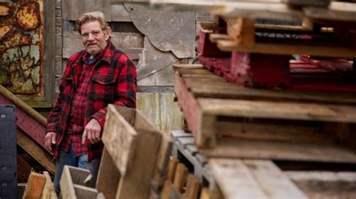 Eric Hollenbeck Net Worth