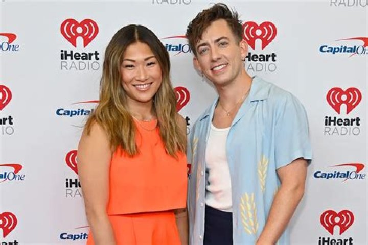 
‘Glee’ ‘s Kevin McHale and Jenna Ushkowitz Dish on Strip Clubbing and Breathalyzer Testing Behind the Scenes 