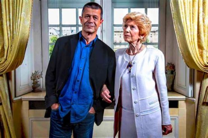 Helene Devynck: Emmanuel Carrere Wife And Allegations Explored