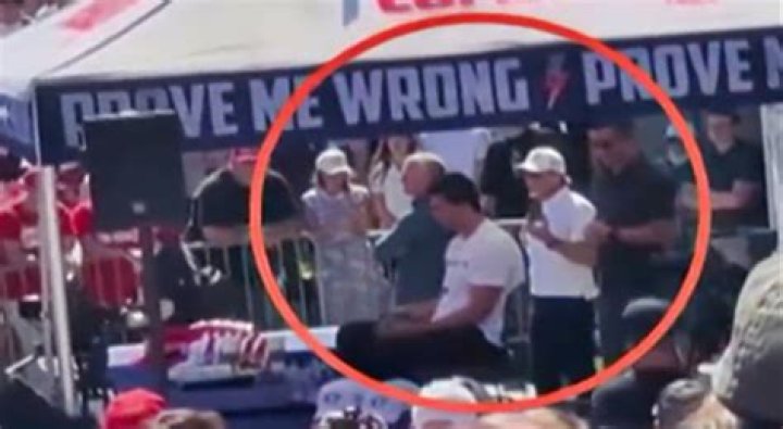 
Hermes Stirs Reactions As He Shares Heartfelt Video Of The Moment He Visits His Sick Mom 