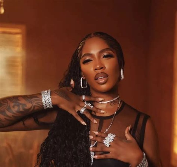 
I’m Not Hard To Get- Singer Tiwa Savage Says As She Shares New Photos On Social Media 