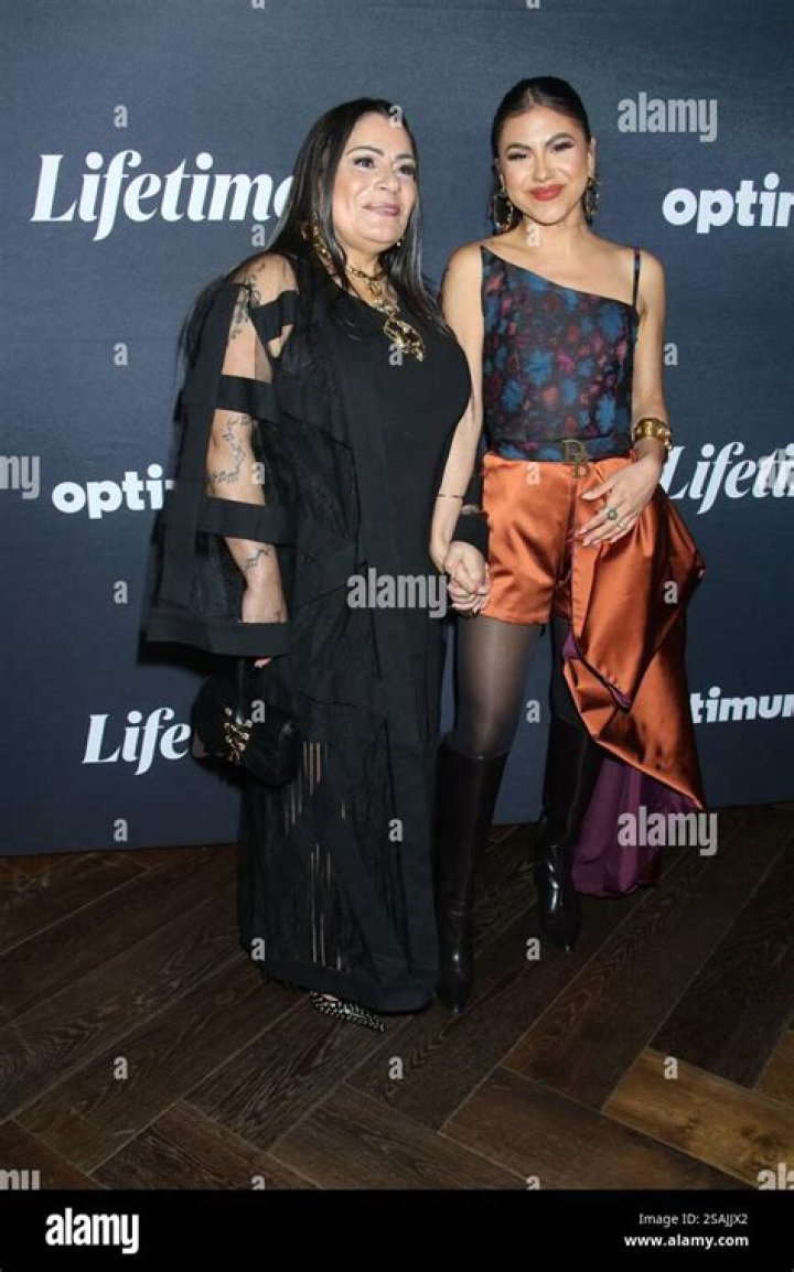 
Inside Jearnest Corchado’s Life Including Her Personal And Professional Career 