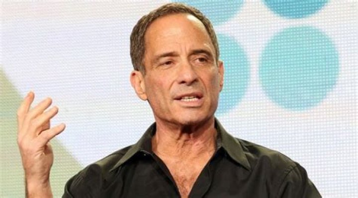 
Is Harvey Levin Married? His Wife, Partner, Gay, Family, Height and Net worth 