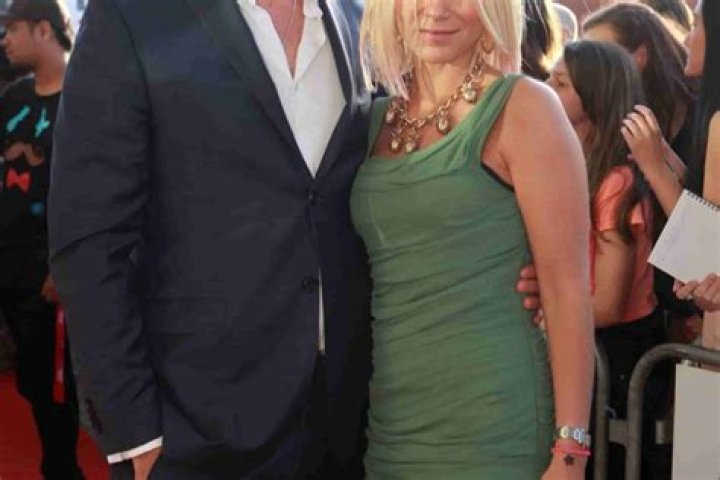 Is Karl Urban Married to Wife? Or Dating a Girlfriend?