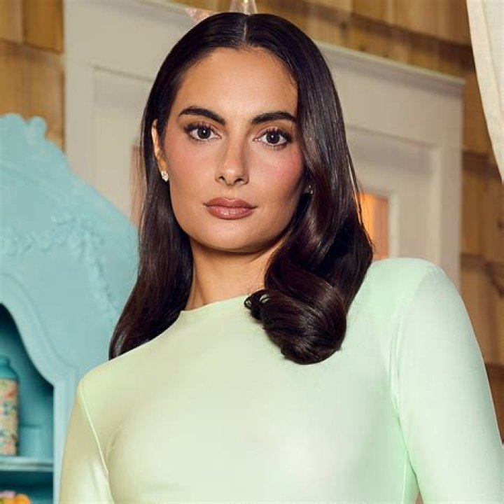 
Is Paige Leaving Love Island 2022? Where Is She Going? 