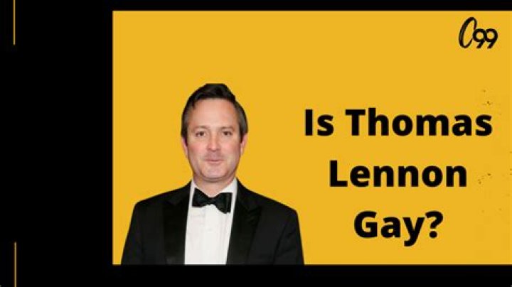Is Thomas Lennon Gay? Know More About His Life!