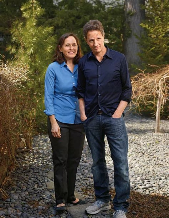 
Is Timothy Geithner Married? His Bio, Age, Wife, Kids and Net worth 