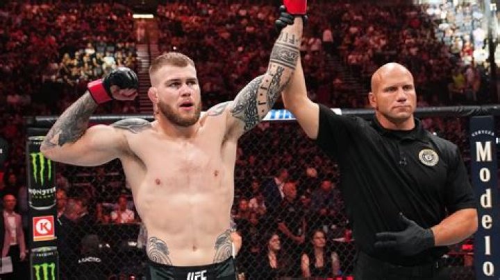 Jake Matthews Net Worth