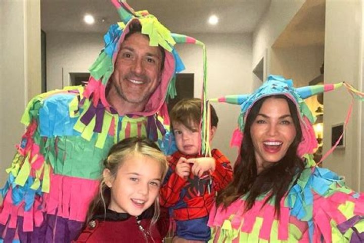 
Jenna Dewan and Steve Kazee Dress as Piñatas with Superhero Kids in Sweet Family Halloween Photo 