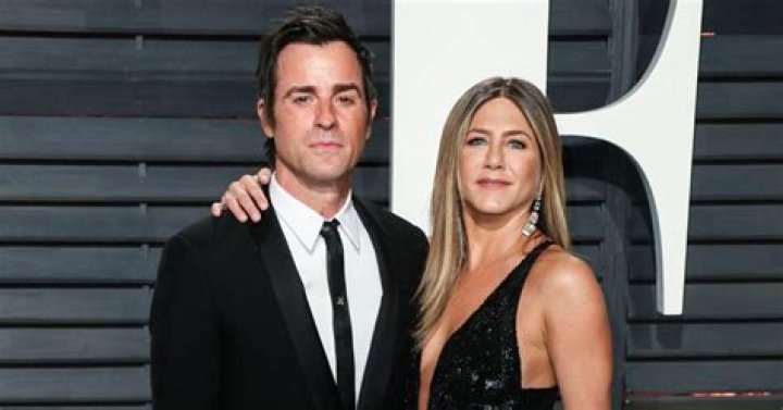
Jennifer Aniston Turned Ex Justin Theroux’s Former Home Office Into Her ‘Babe Cave’: I ‘Stripped It All’ 