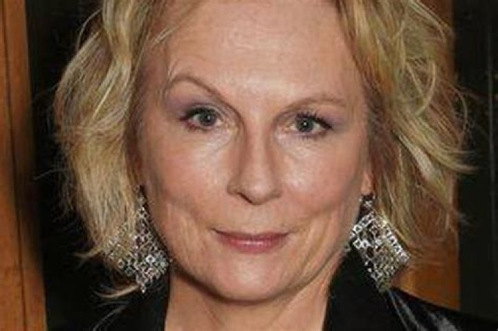 Jennifer Saunders