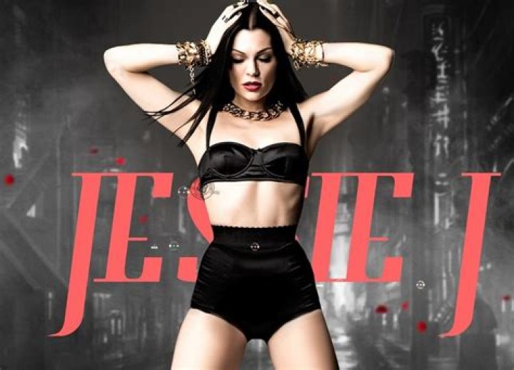 Jessie J Height, Weight, Measurements, Bra Size, Shoe Size