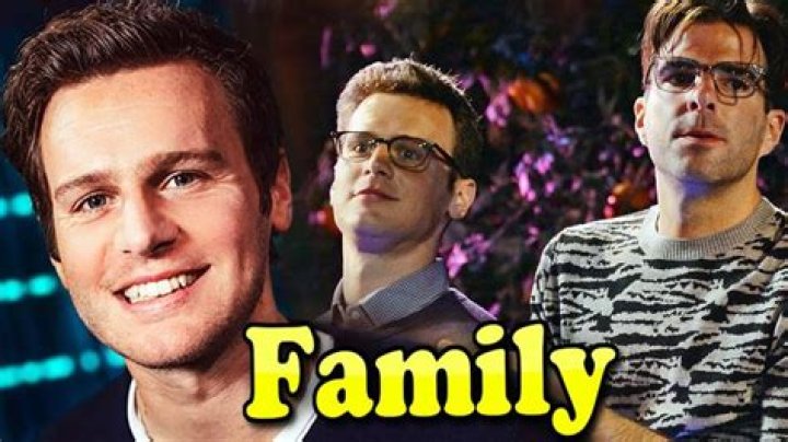 
Jonathan Groff Brother David Groff And Family Life 