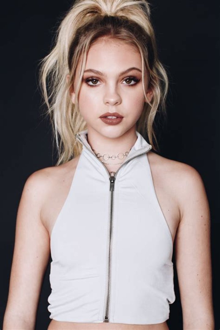 Jordyn Jones Height, Weight, Measurements, Bra Size, Shoe Size