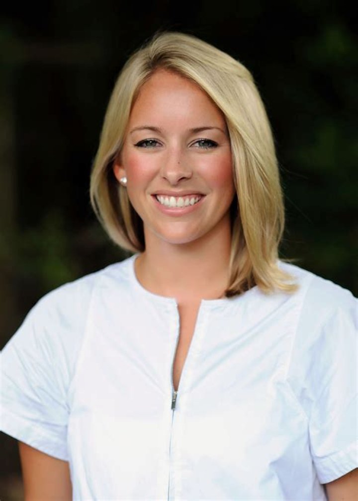 
Julie Applewhite Age, Birthday, Wikipedia, Who, Nationality, Biography 