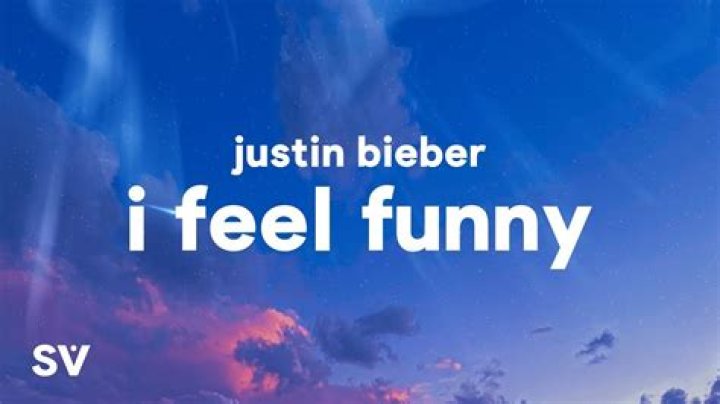 
Justin Bieber I Feel Funny Lyrics 