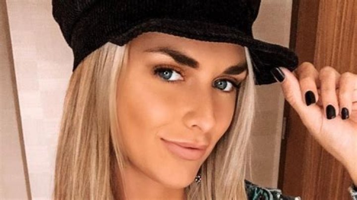 Kelsey Owens’ Net Worth (Updated 2022) Earnings, Salary