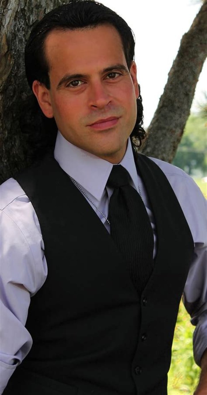 Kenny Santiago Marrero Net Worth