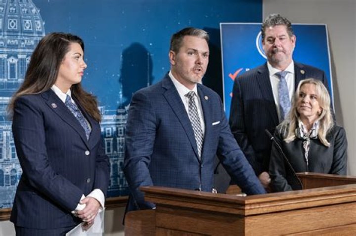 
KLTK’s “Justice and Drew” Host From TCNT And Died: What Happened To Drew Lee? 