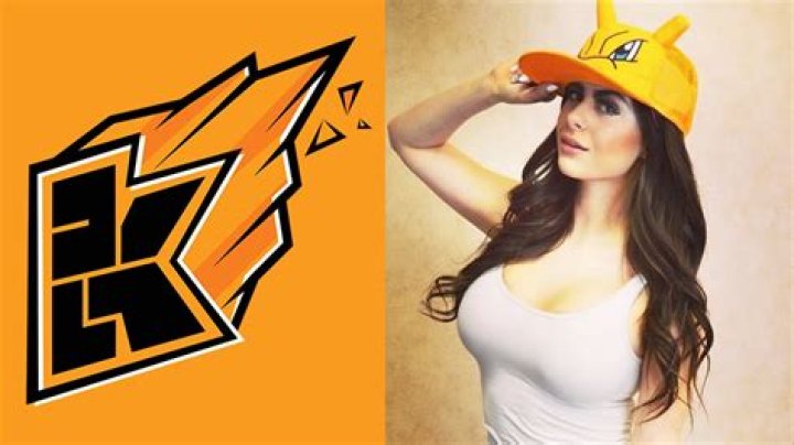 Know Youtuber Kwebbelkop’s Girlfriend! Also, his dating history, real name & Net worth Career!