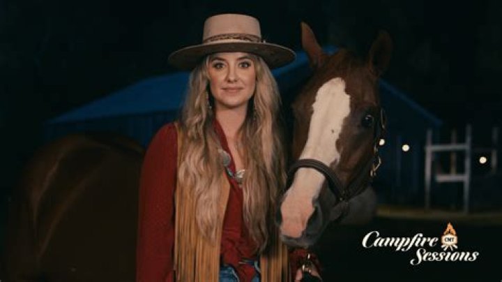 
Lainey Wilson Performs Acoustic Version of ‘Hold My Halo’ on ‘CMT Campfire Sessions’: Watch 