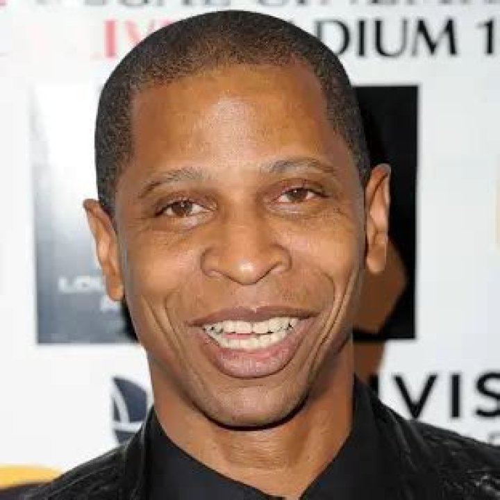 Larry Scott Net Worth