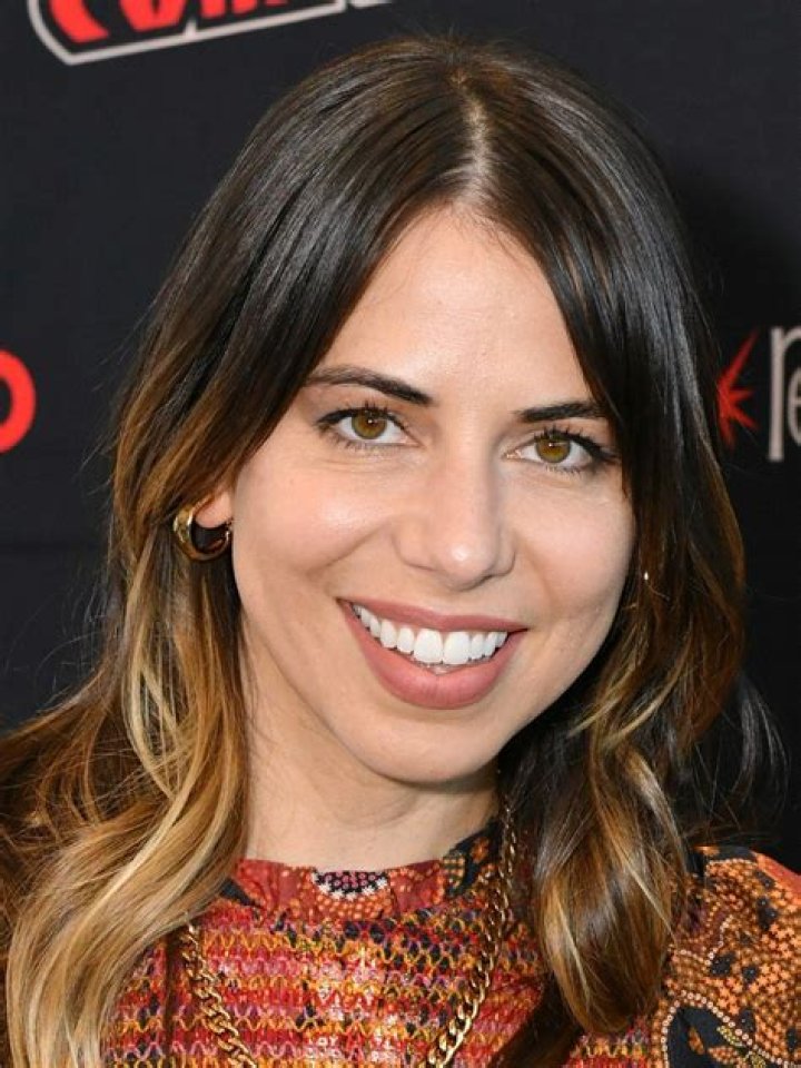 Laura Bailey Height, Weight, Body Measurements, Bra Size, Shoe Size