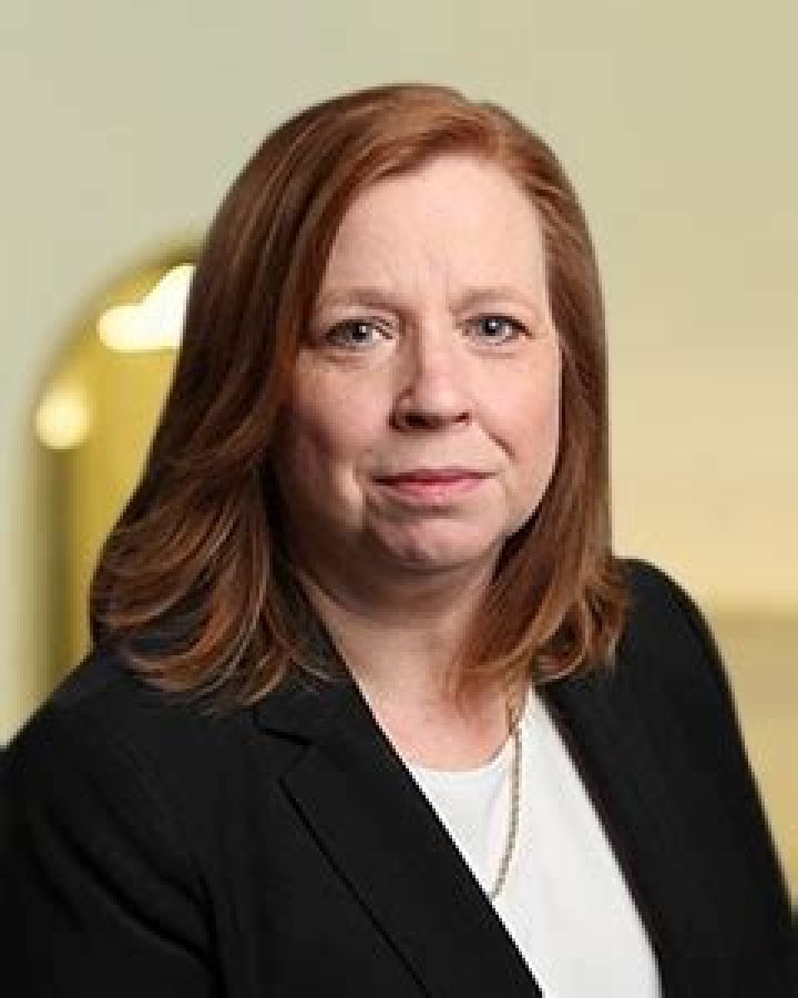 Laura Campbell Net Worth