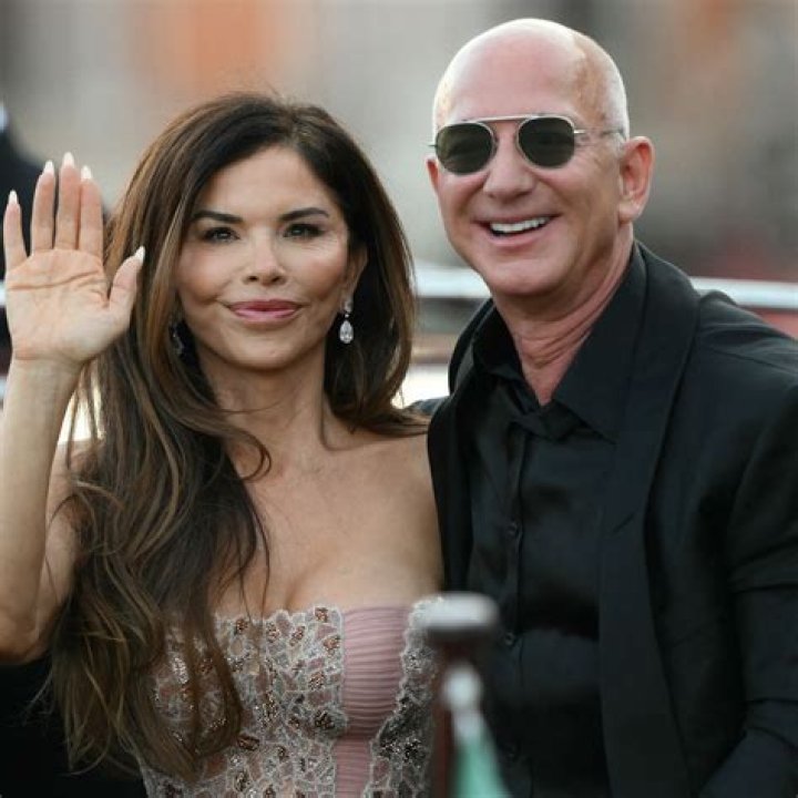 Lauren Sanchez Parents Nationality- Meet Her Father Ray Sanchez And Mother Eleanor Sanchez