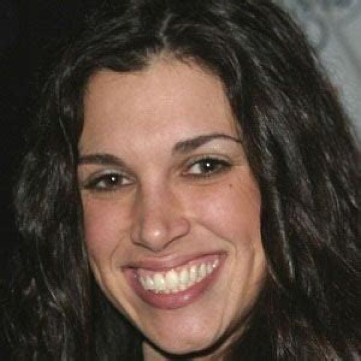 Lisa Donahue Net Worth