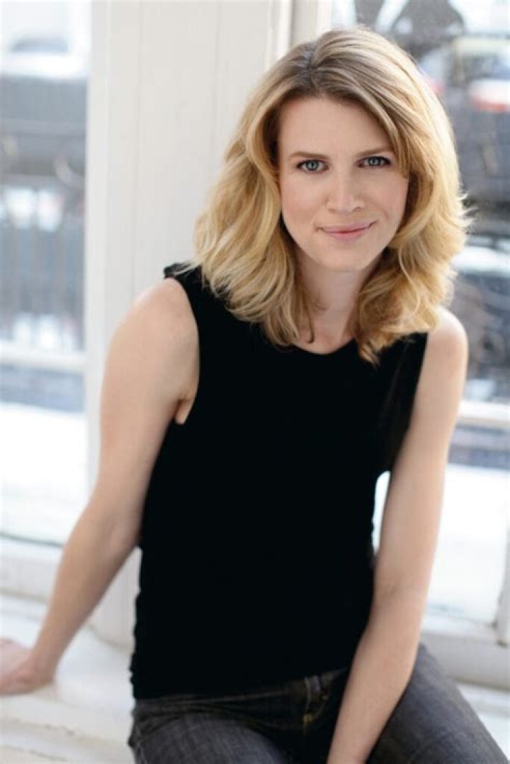 Lisa Velten Smith Net Worth