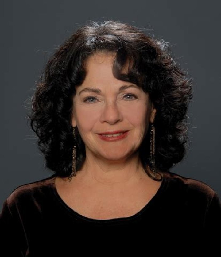 Livia Ginise Net Worth