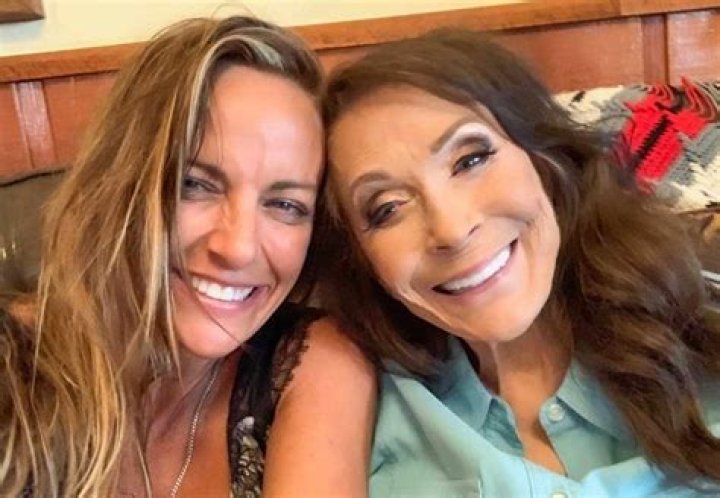 Loretta Lynn Granddaughter Tayla Lynn Age, Birthday, Wikipedia, Who, Nationality, Biography