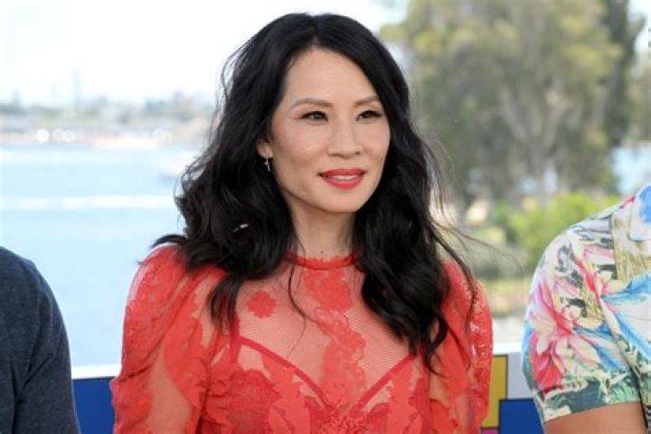 Lucy Liu Wiki, Bio, Net Worth, Height, Husband, Surgery, Movies